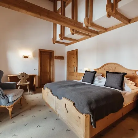 Szálloda Kolfuschgerhof Mountain 4*