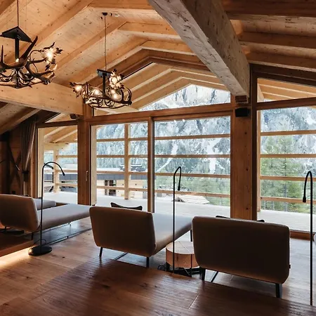 Kolfuschgerhof Mountain 4* كولفوسكو