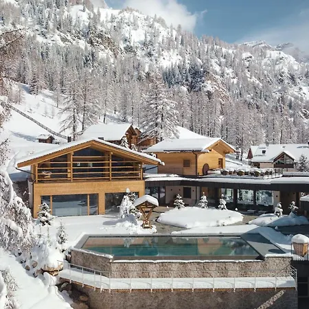فندق Kolfuschgerhof Mountain 4*
