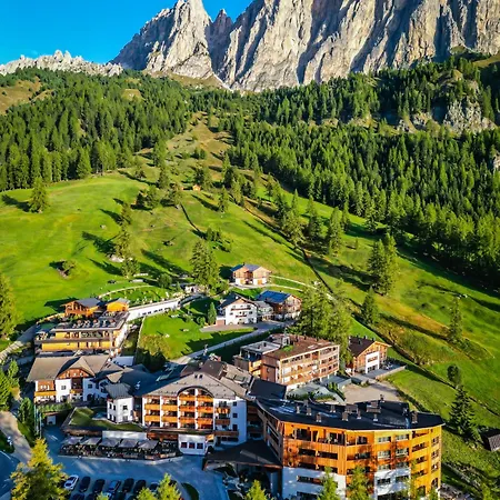Kolfuschgerhof Mountain Hotel Kolfuschg